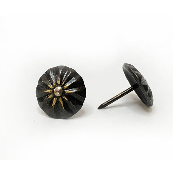 מסמר קישוט - פרח שחור נקודה 16 מ